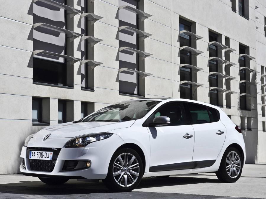  Renault Megane GT Line 2010 года  (фото 10 из 11)